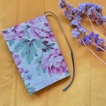 クラシカルな薔薇のリネン・ブックカバー　