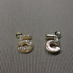 No　5　バールチャーム