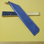 レザークラフト　和小物　扇子ケース（ブルー、金具ゴールド色／本革）