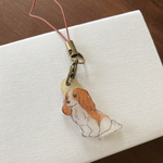 キャバリア　おすわりキャバちゃんのカニカンストラップ