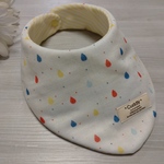 限定一つ☆　再販なし！　雨模様　白地　カラフル✕イエローストライプ　バンダナ型　スタイ　