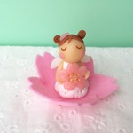 コロリン♪ 手のひらにのる桜天使さん♪二つお団子