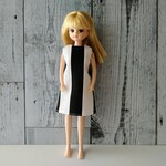 22センチドールのワンピース【白黒白】