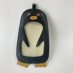 革のペンギンパスケース（羽閉じ）