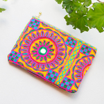 ＜ポーチ＞インド刺繍リボンのポーチ（インド刺繍/リボン/インドリボン/ポーチ）