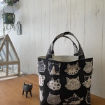 ✳︎ ミニトートバッグ　猫ちゃん、わんちゃんお散歩ミニトートバッグ　ランチトートバッグ　リバーシブルトートバッグ　ラミネートトートバッグ　✳︎