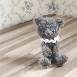 dollnodoll フワもこグレーのMクマちゃん