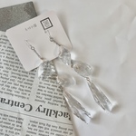 透明氷のピアス