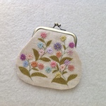 リネンと刺繍のカラフルフラワーのがま口