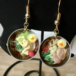 ミニチュア 冷しラーメンとサラダ素麺のピアス