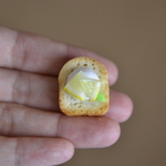 爽やかレモントースト🍋　(ブローチまたはマグネット)