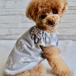 【犬服】数量限定・お花のリース刺繍・ナチュラルワンピース (グレーのみ）