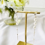 ❇︎再販❇︎  ロングセラー🏅ほんのりピンクが可愛い♡フェアリーパールのロングピアス　イヤリング　スワロフスキー　結婚式　ブライダル　ウェディング　お呼ばれ　大人可愛い　揺れる　033  Felice
