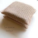 大人ベージュサニタリーケース 