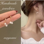 ダブルパールピアス