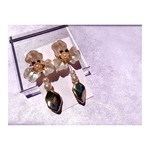 ◉再販◉【#06 earrings】おおぶりピアス　ウェディングピアス　ブライダルピアス　メタル　フラワー　イヤーカフ　イヤリング　パールピアス　ブライダル　結婚式