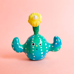 すごい咲いているサボテンのリングスタンド