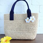 【送料込み】プルメリア トートバッグ👜