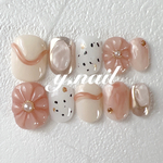 ネイルチップ　ぷっくりフラワー