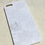 iPhone5s seサイズ白い蓮