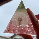 たんぽぽと紫陽花のペーパーウェイト ピラミッド ピンク