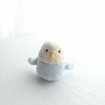 手乗りインコちゃんのぬいぐるみ（ホワイトー×ブルー）