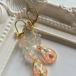 ローズクォーツとフローライトの春色ドロップピアス