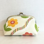 ドイツビンテージ　花柄　たっぷり入るがまぐちポーチ【ポケット付】