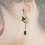 2way 小さいお花の ビジュー ピアス ～ジュードグリーン～ 【送料無料】