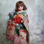 ⑲　リカちゃん　ブライス　サイズ　着物＆帯のセット　（振袖）ドール服