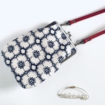 ミナペルホネン　お散歩バッグ♪  anemone ベージュ　ハンドメイド　がま口