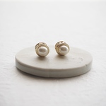 wacca pearl　　　　　　　　　　　　ピアス　イヤリング　パール　お呼ばれ　ウェディング　結婚式　入園式　入学式　フォーマル　小ぶり