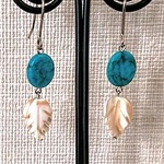 ターコイズと葉のピアス