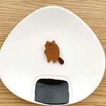 ねこぜびーばー刺繍ブローチ