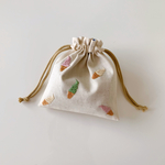 【手刺繍】３種のソフトクリームの刺繍巾着ポーチ【14cm×13cm】