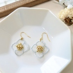 花刺繍　オーガンジー刺繍ピアス　イヤリング ブルー　no.36 送料無料