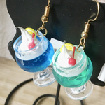 ミニチュア 昭和レトロ喫茶店・パーラー風クリームソーダ ブルーハワイとメロン　ピアス