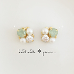 オパールbijouとpearl ピアス/イヤリンググリーンオパール