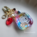 キャンディみたいな七色時計キーホルダー　レジン