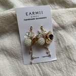 ピアス