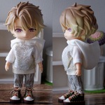 白　ひまわり前見頃綿ローン　パーカーとパンツのセット（ねんどろいどどーるオビツ11ボディ共有サイズ）