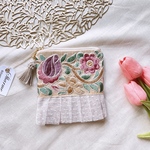 インド刺繍（片面刺繍）のポーチ