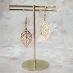 【秋】【イヤリング】【紅葉】【ピアス】【大ぶり】【ノンホール】樹脂イヤリング　フックピアス　ゴールド