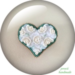 ビーズ刺繍ハートブローチ　heart(blue green)