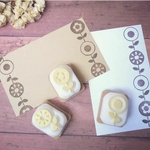 消しゴムはんこ   レトロフラワー