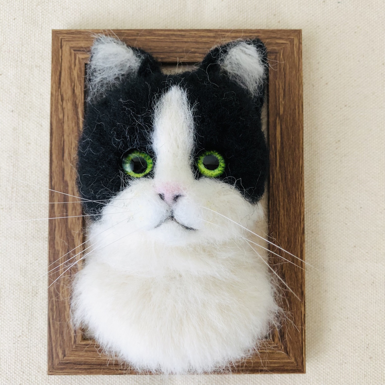 羊毛フェルト ねこ ハチワレ - NIJIIRO'S GALLERY | minne byGMOペパボ