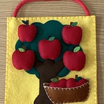 【オーダー品】♡指先遊びシート　マジックテープ　りんごの木🍎