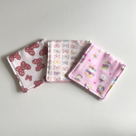 SALE価格6重ガーゼ♡ハーフサイズ♡ミニハンカチ3枚セット♡女の子柄　(リボン、ミニユニコーン、リボンちょうちょ)ダブルガーゼ