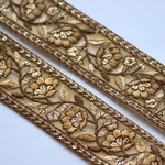 インド刺繍リボンᢂ 【ブラウン】インド刺繍/刺繍リボン/刺繍/リボン/シルクリボン/トリム/ブレード/ジャガードリボン/チロリアンテープ/レース/チュール