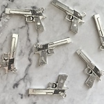 【5個】メタルチャーム　拳銃